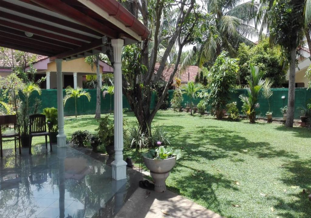 니곰보 House Of Seya B&B 외부 사진