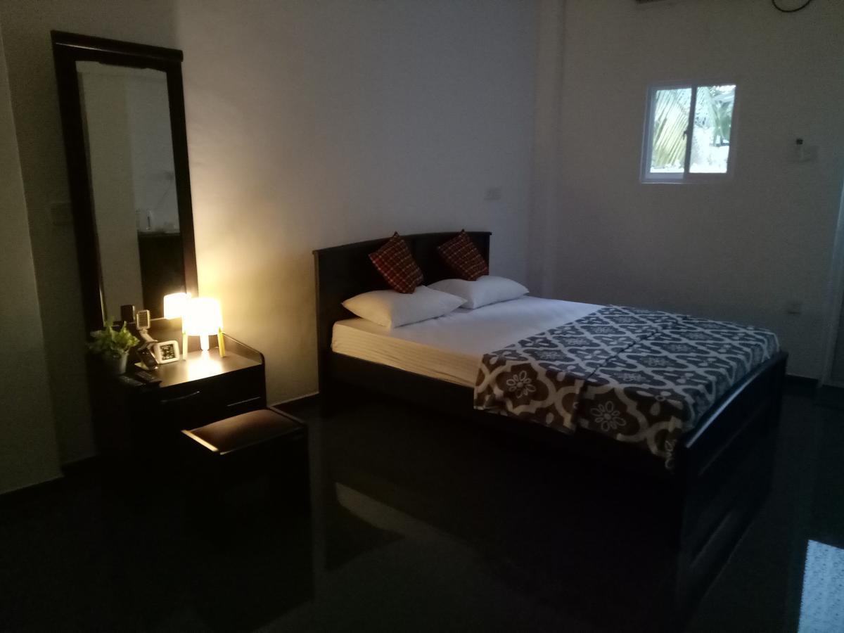 니곰보 House Of Seya B&B 외부 사진