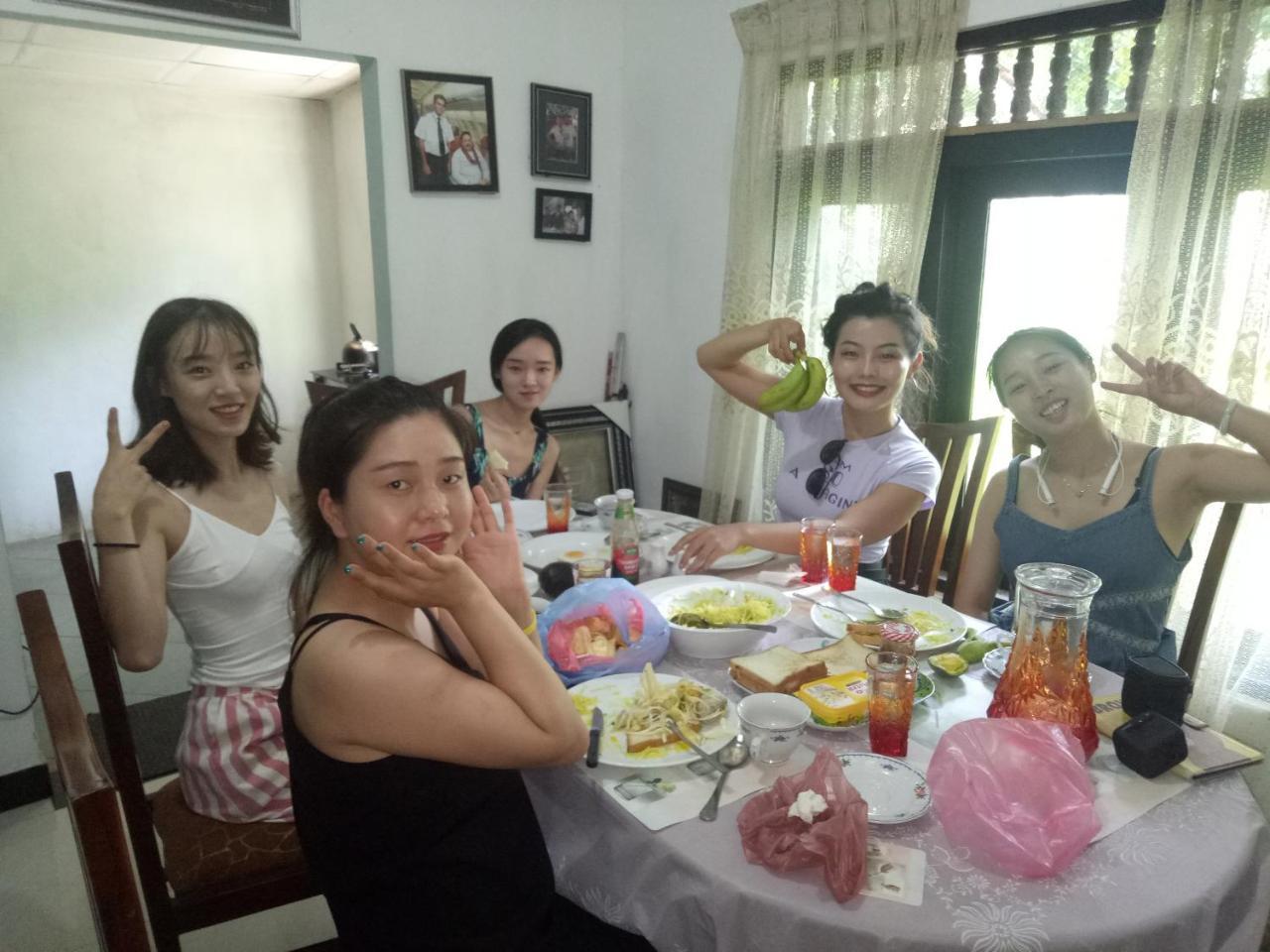 니곰보 House Of Seya B&B 외부 사진