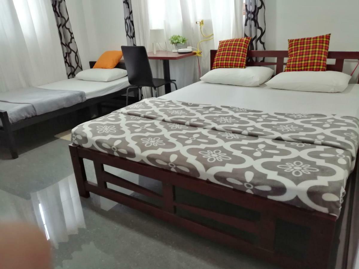 니곰보 House Of Seya B&B 외부 사진