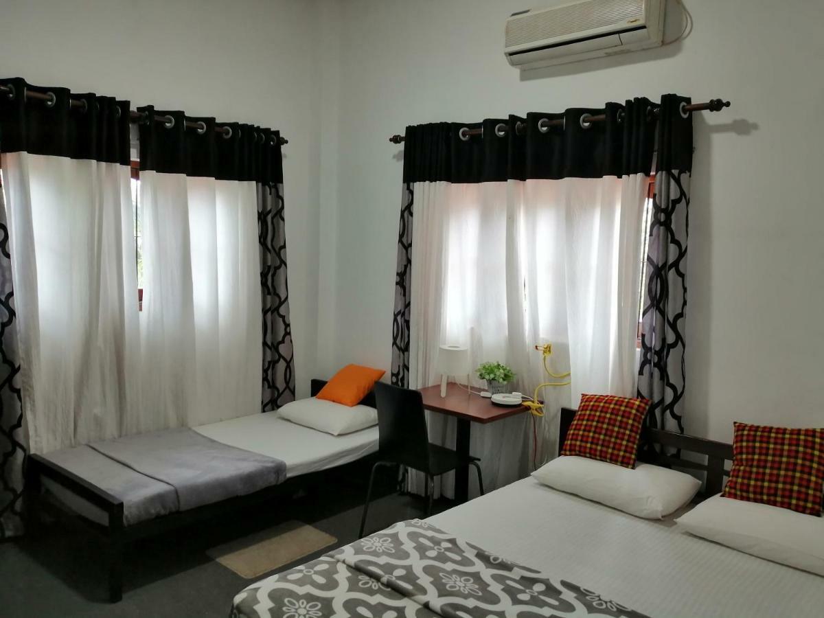 니곰보 House Of Seya B&B 외부 사진